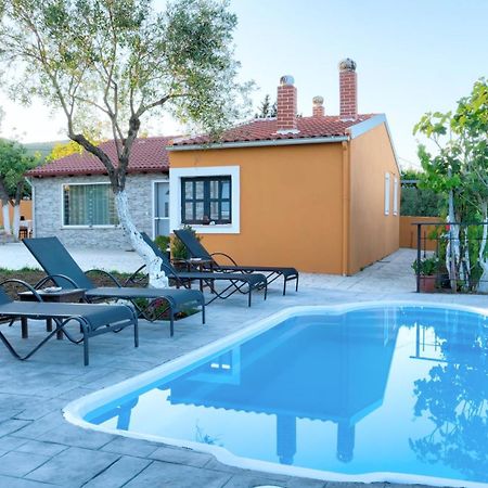 Country House Kanakades ภายนอก รูปภาพ