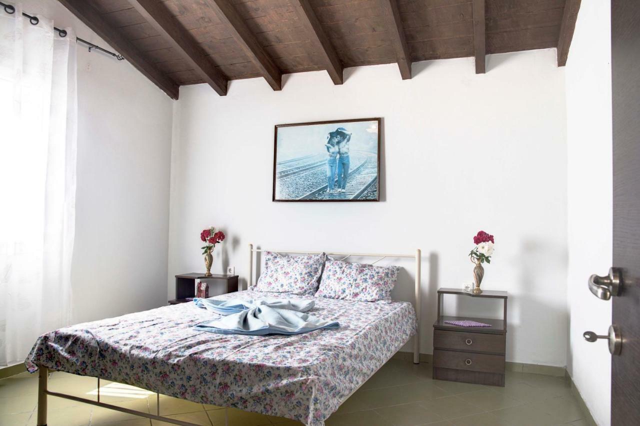 Country House Kanakades ภายนอก รูปภาพ